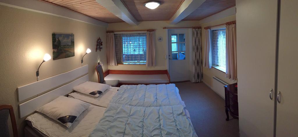 I Hjertet Af Ballum Room photo